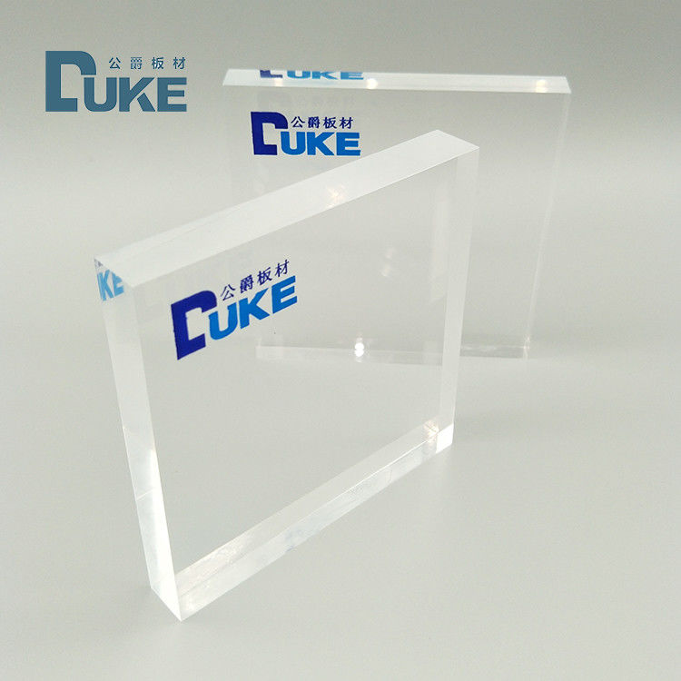92% de alta transmissão de luz Painel de plexiglás transparente com serviço de corte a laser personalizado para exibição