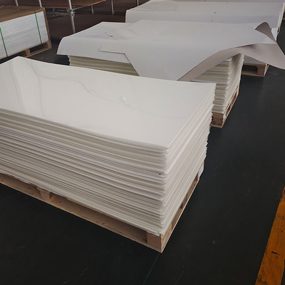 O plástico uv da folha de PMMA moldou a folha acrílica sanitária branca 2mm 4x8ft